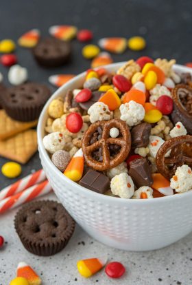 Fall Harvest Caramel Popcorn Snack Mix